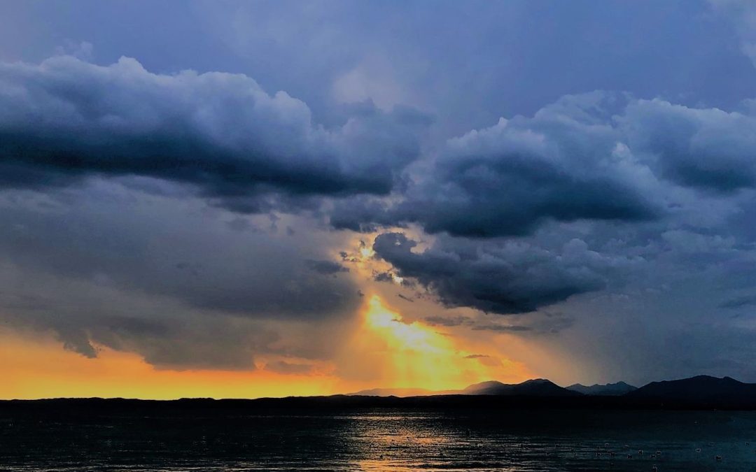 Resilienz und die Macht des Geistes: Wege aus der Dunkelheit